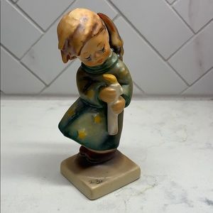 Hummel Figurine 21/0